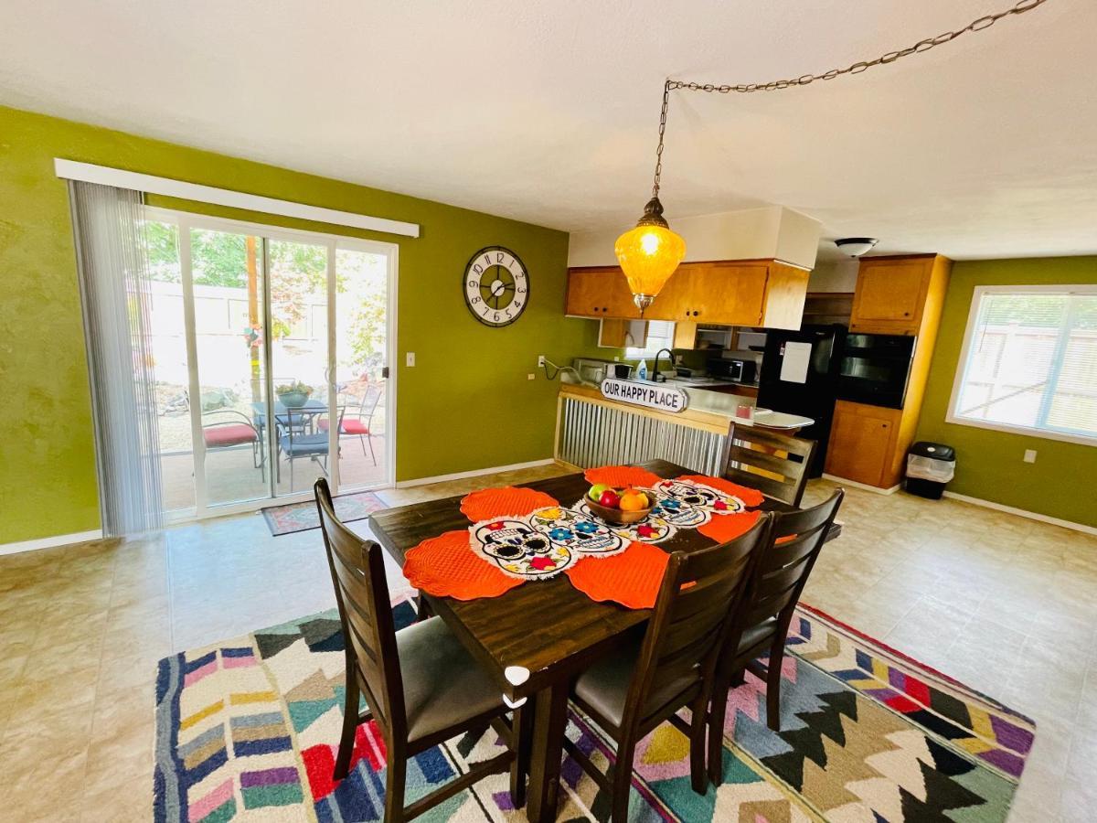 Colorful 50'S Ranch In The Heart Of Eugene Villa Exterior photo