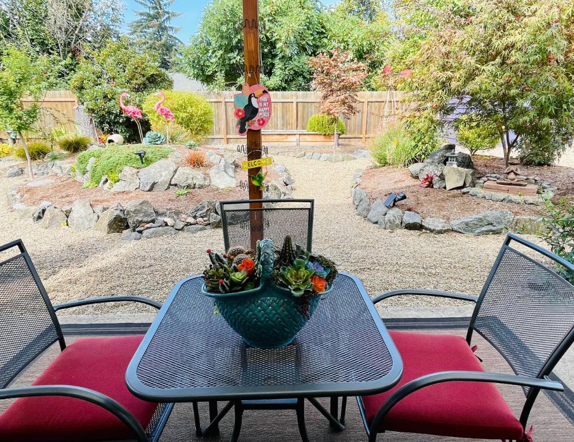 Colorful 50'S Ranch In The Heart Of Eugene Villa Exterior photo