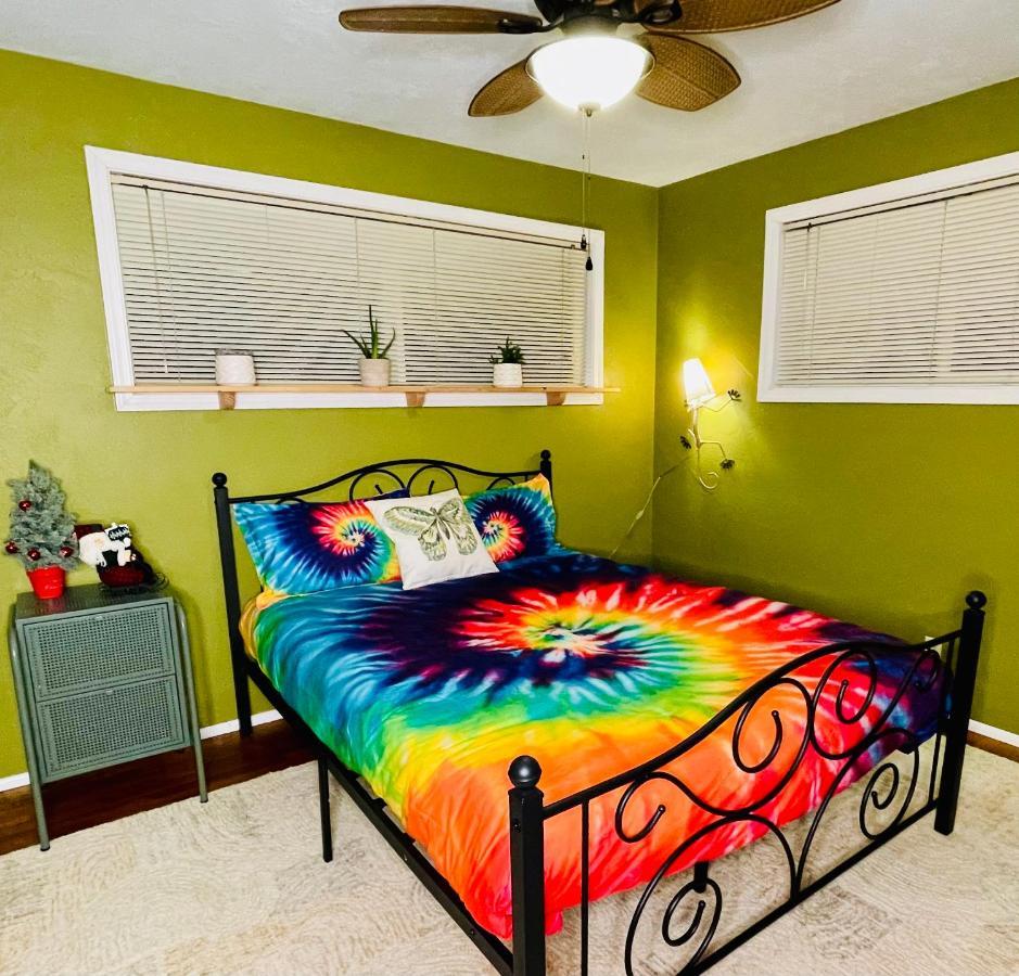 Colorful 50'S Ranch In The Heart Of Eugene Villa Exterior photo